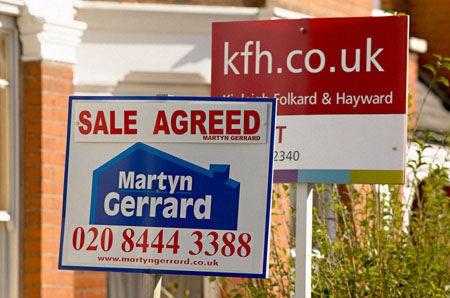 UK’s Housing Bubble Becoming Apparent